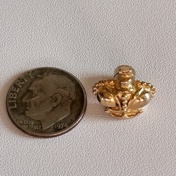 Vintage Mini Crown Coronation Gold Tone Lapel Pin King Royalty - Picture 2 of 9